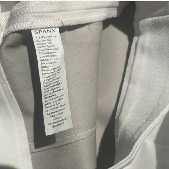 Spanx Womens On The Go Kick Flare Pants Classic White Plus Size 2X - Picture 7 of 7